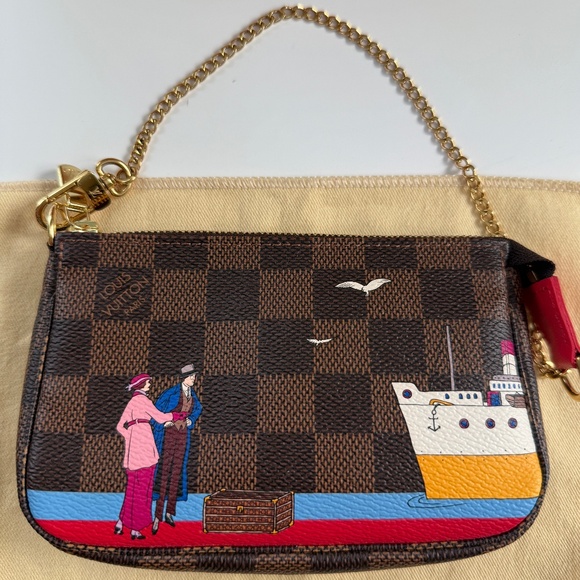 NEW Louis Vuitton Damier Ebene 2016 Christmas Animation Accessories Mini Pochett - Picture 1 of 7
